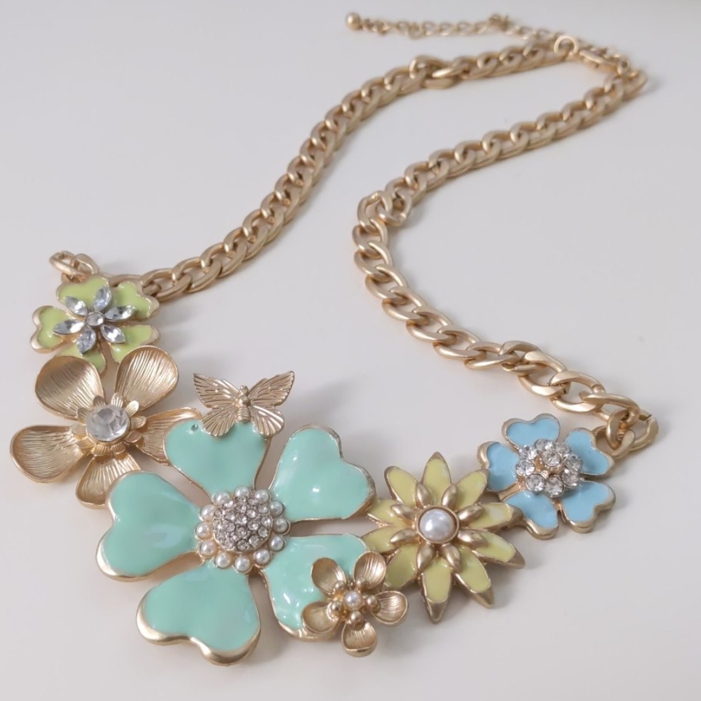 *Final Price* Pastel Floral Necklace
